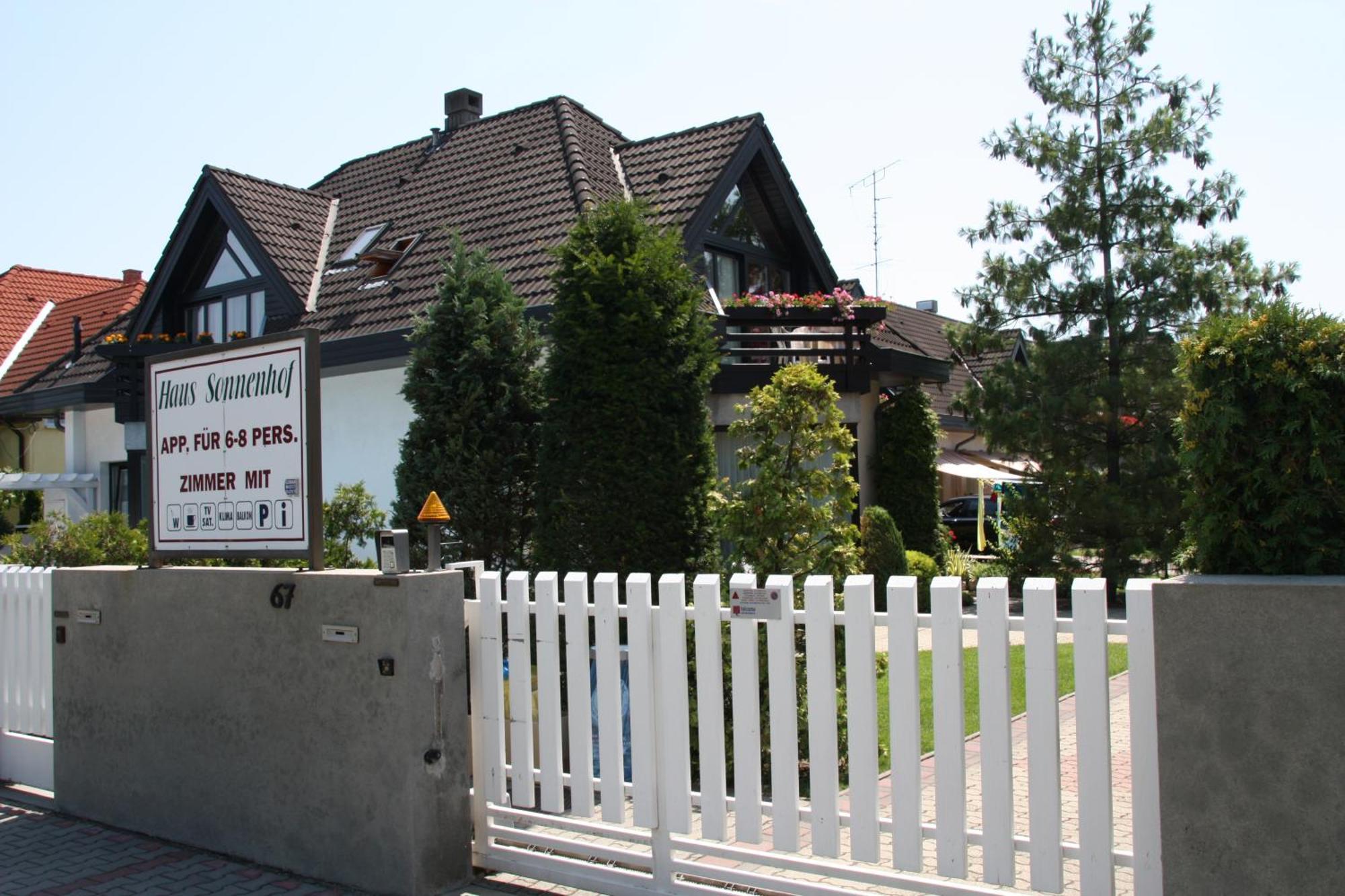 Haus Sonnenhof Hotel Siófok Exterior foto